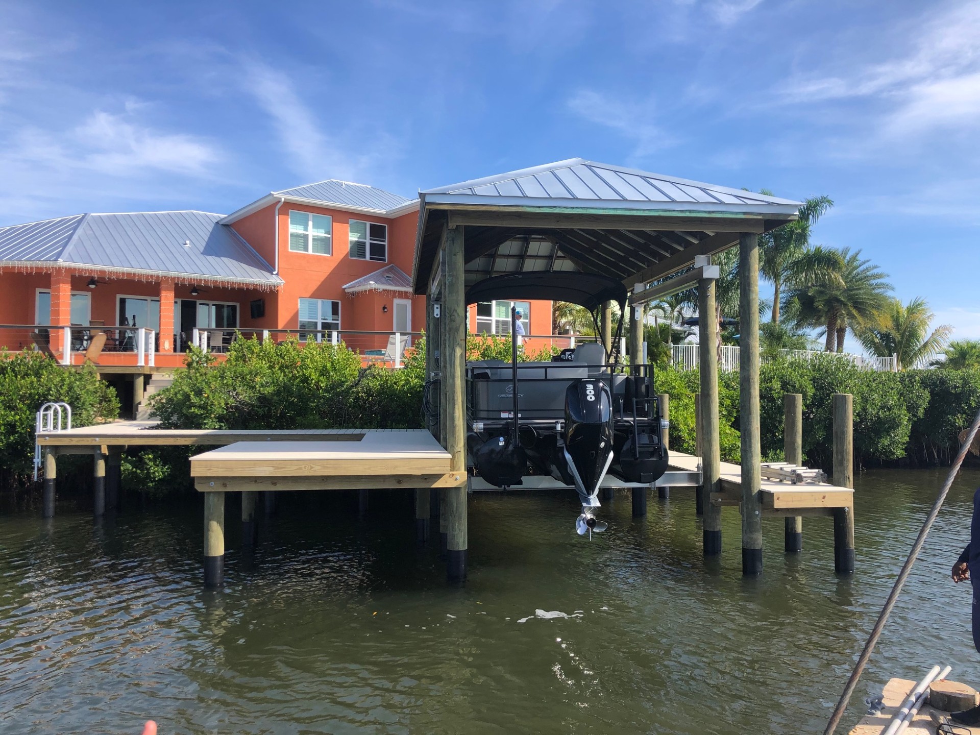 Piling framing for a large multi-slip dock