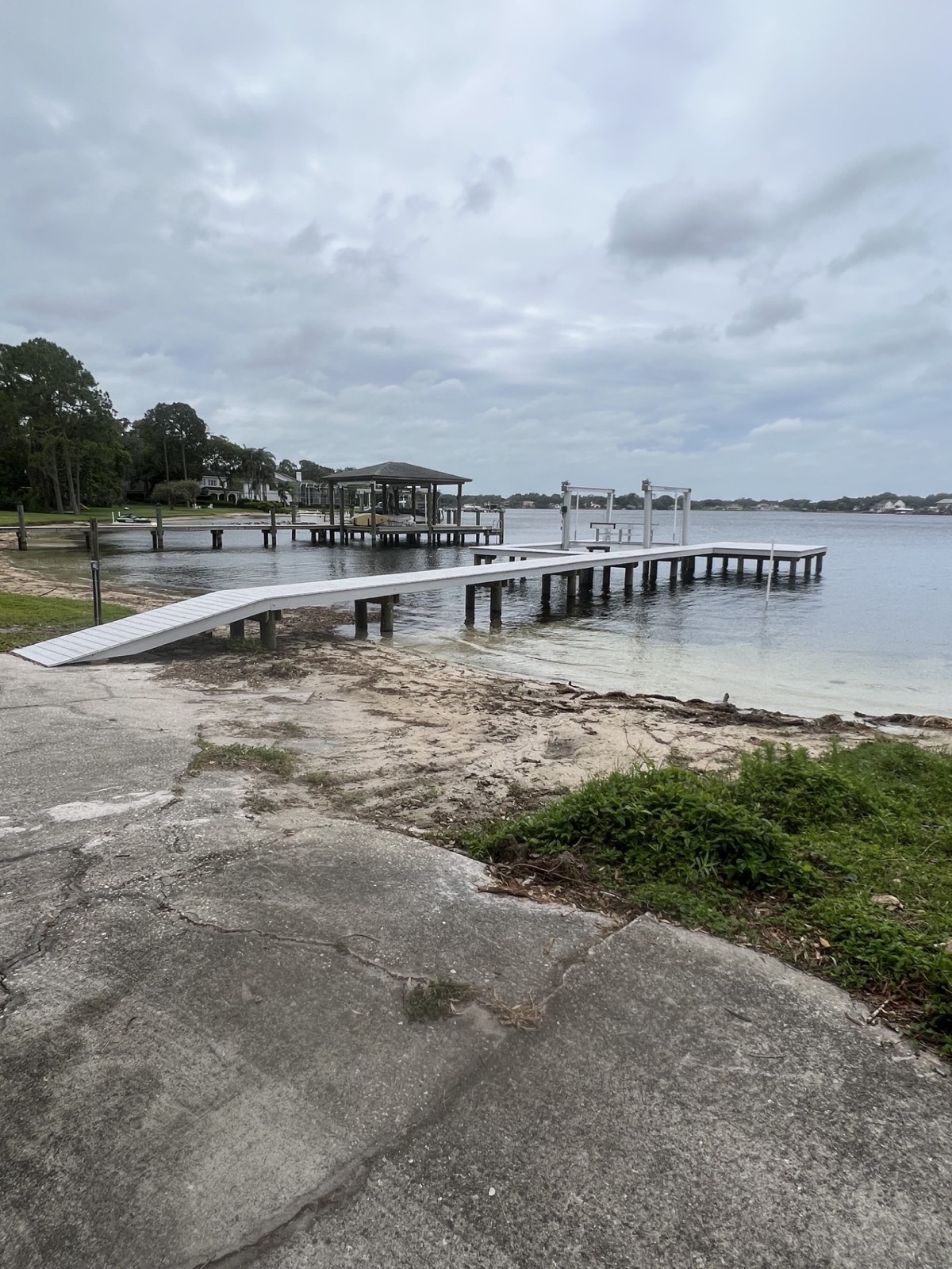 Piling installation for a Tampa Bay dock